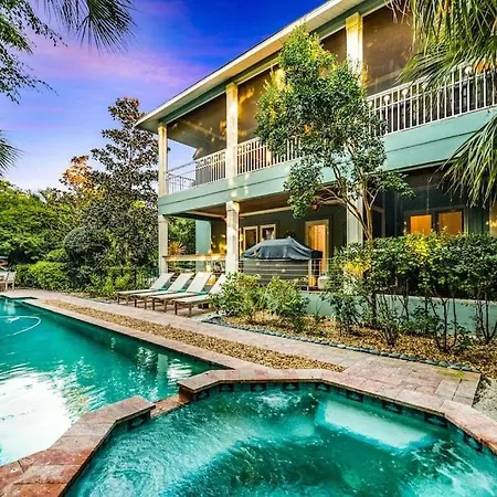 Casa Mariposa - Luxury Butterfly Garden Steps To Pine Ave Poolspa Bikes 4 Houses To Beach
